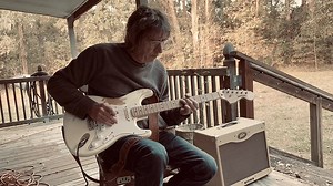 11K views · 318 reactions | The awsome Peavy Classic 30…..leaving the vintage 1986 Marshall home just for recording, this will be my live amp paired with the vintage 1980,s Marshall 4-12. Fender #peavey | 100 WATT Vipers | Facebook