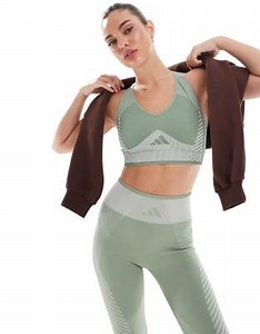 adidas Training – D4T – Sport-BH in Silbergrün mit leichter Stützfunktion | ASOS