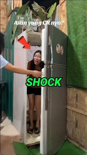 Filipina Can’t Find the Toilet… 😂