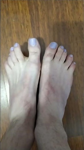 Beautiful boy feet 💅
