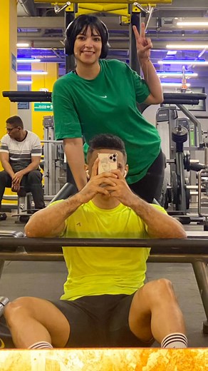 1.8M views · 40K reactions | Cuando llega la motivación, necesaria #fitness #abs #workout #humor | Saul Hernandez | Facebook