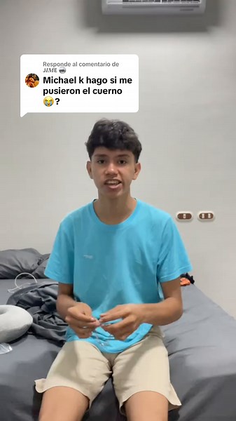 Hand Gestures and Sign Language Explained in Context