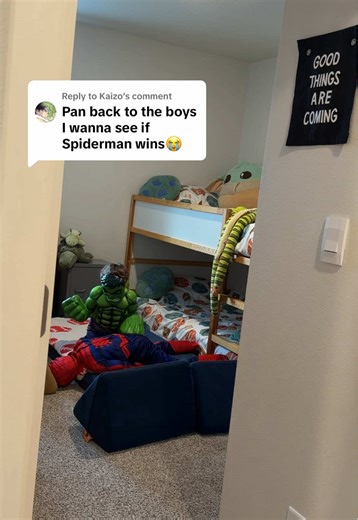 Replying to @Kaizo Always stay for the post-credit scenes 💚🕸️ #boymom #girlmom #marvel #spiderman #spiderverse