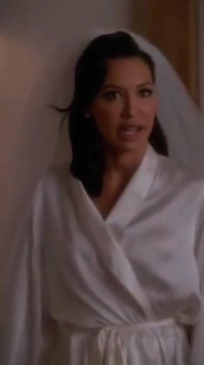 🎬Glee: 6x08 Sue le da una sorpresa a Santana #glee #gleek #gleecast #santanalopez #nayarivera #brittanyspierce #brittana #fyp #viral #parati #lesbian #suesylvester #oliviarodrigo #matthewmorrison #fypppp