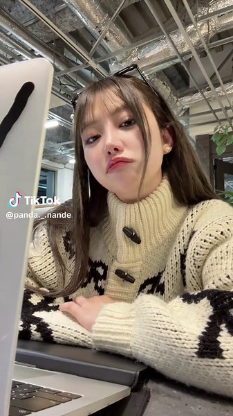 work work work..?😎💻 #worklife #workvlog #workdayinmylife #workdays