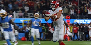 77K views · 3.5K reactions | Relive the gutsy overtime win in Los Angeles that was nothing short of absolute greatness. The newest episode of The Franchise presented by GEHA is now streaming  chfs.me/divisiondominance | The Kansas City Chiefs | Facebook