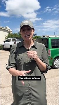 CNN reporters press officials on timeline of their response to floods