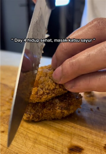 Aldi Anak Sehat dan Kuat dengan Bike Stand