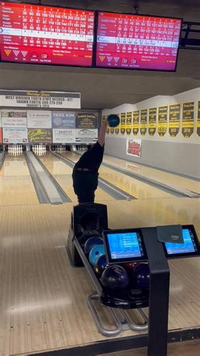🏆 Congratulations Shawn Curtis 300 game Beaver Valley USBC Association | Holiday Lanes and Strikers Sports Bar