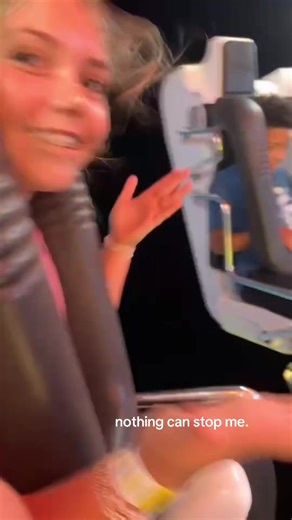 shout out to my bsf for risking her phones life