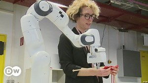 Teaching a robot to knit