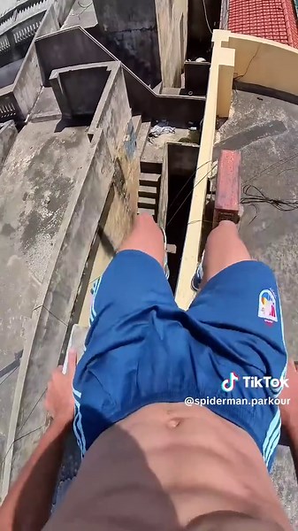 Bring My Ball: Epic Parkour Challenge Episode 34