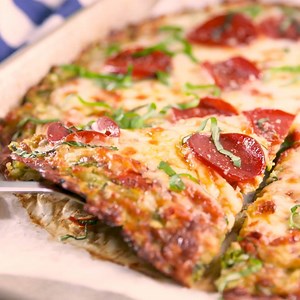 Pizza WITHOUT the carbs? Sign us up. Full recipe: http://dlsh.it/Ra9hSO2 | Delish
