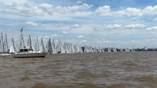 Start of race 10 at the 2025 J/70 World Championship | J/70 International Class Association