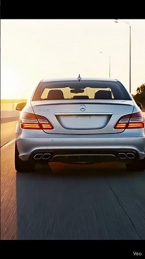 🚗 Mercedes-Benz W211 AMG — Sunrise Perfection in 4K 🔥 | Cinematic Driving Scene