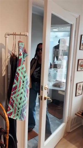 I made this ridiculously funny video the other day and I just laughed so hard at myself. Seriously though, we have so many niche, one of a kind items at Le Royal Native and The Thriftocrat. AND if you don't see what you're looking for, I can make it or Nina can find it. Hope you LOL when you watch. Homegoods do you have trend