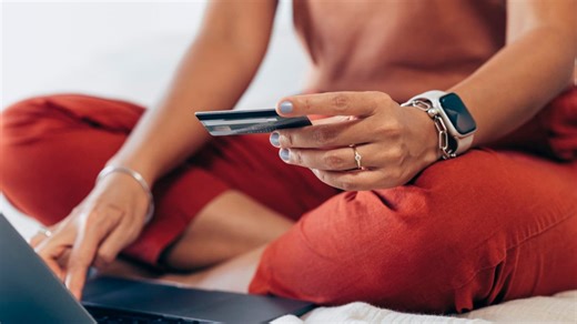 A new bill would cap credit card interest rates at 10%. Here’s what that could mean for your money