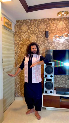 22K views · 579 reactions | Saiyaara choreography- Devesh Mirchandani | Devesh Mirchandani Dance Academy | Facebook