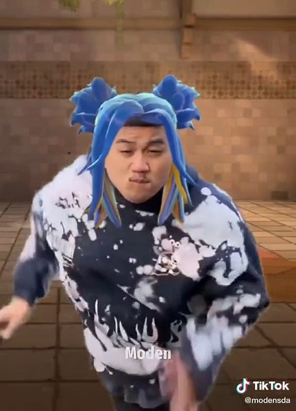 Avoiding Flanking in Valorant: Team B Site Rotation | Valorant Funny Moments