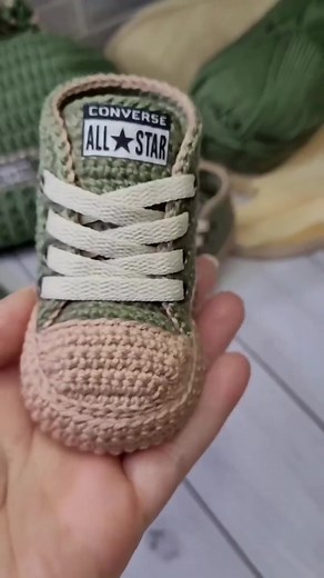 Móc Giày Converse Cho Bé Đẹp Và Dễ Làm