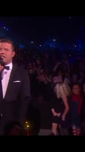 One Direction Live Performance of Where Do Broken Hearts Go at 2014 X Factor Final