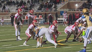Crabbers halt decade slide against Phoebus and roll 43-7