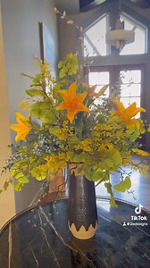 3.5K views · 102 reactions | Our designer, Blake, with 2E Designs created this beautiful floral for one of our clients foyers. We love the vibrant colors of green & yellow he used. What do you think!? 朗  #thefabulousfern #olathehome #customfloral #summerflowers #DesignerCreations | The Fabulous Fern | Facebook