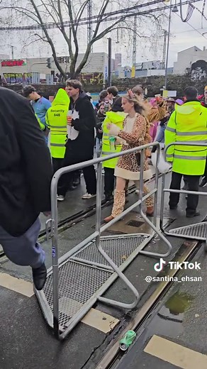 Cologne Carnival 2026: Celebrating Weiberfastnacht