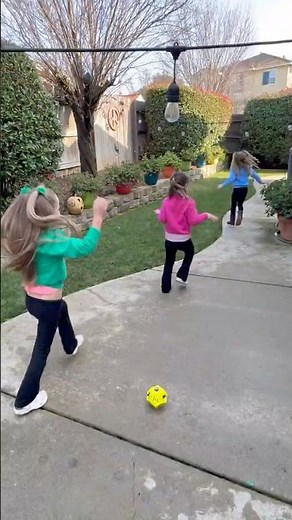 Creative Animal Movement Game for Kids with JUMBO Movement Dice