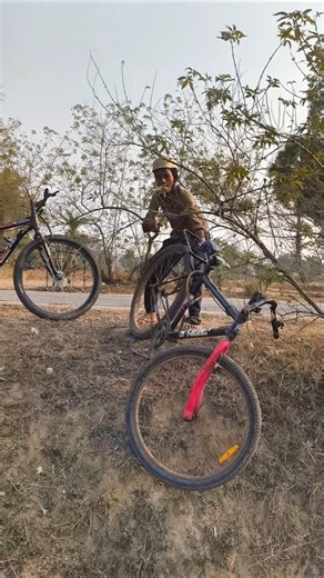 stand cycle 👍 #cyclecam #trending #shorts