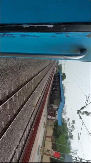 “Blink and Miss! 12706 Intercity Express High Speed Skip 🚆🔥”