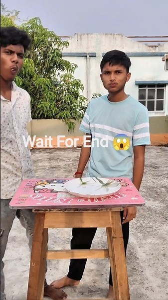 Funny Bread eating chalenge 😱🍔 | #funny #bread #eatingchallenge #foodchallenge #teamchallengeindia