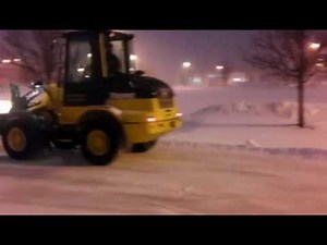 Plowing with the 2010 John Deere 244J.mp4