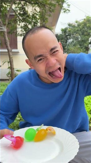 Blue Man Reaction Stone