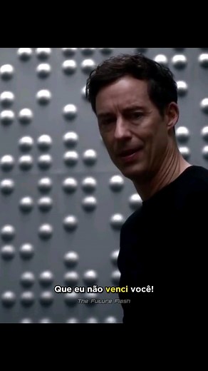 Thawne descobre que não vence o Flash!