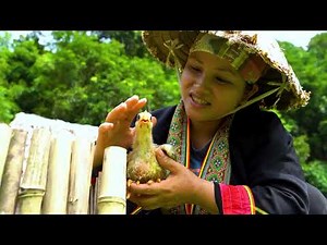 Dwarf family encounter a giant python while renovate the garden and repairing the barn