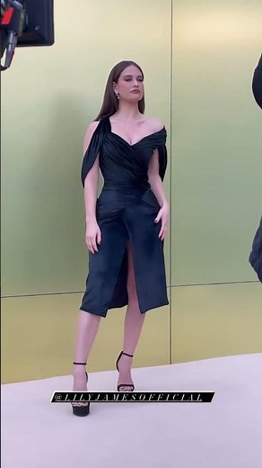 Lily James attends the Versace FW23 Show. #lilyjames