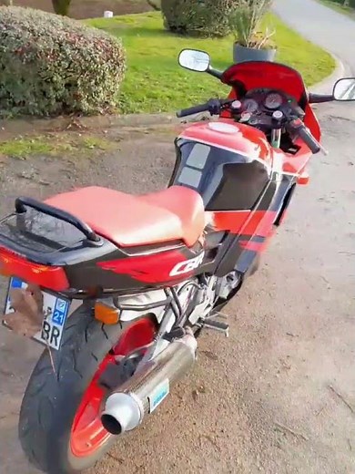 HONDA CBR 600F DE 1992 !! à vendre