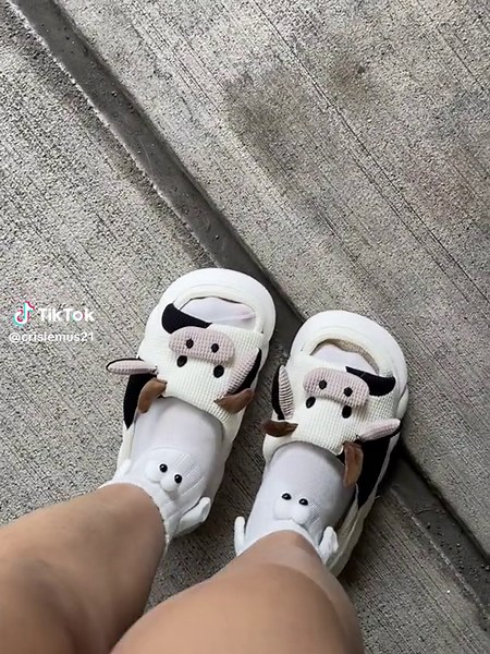 Tú Tienes la Vaca Lola | Divertido Video Viral