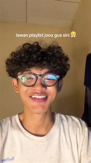 Lagu Pagi Wajib Dengar: Perfect Strangers