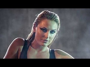 Lindsey Vonn Strips Down To A Bikini