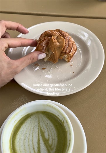 slowly loading🥹☀️🍋