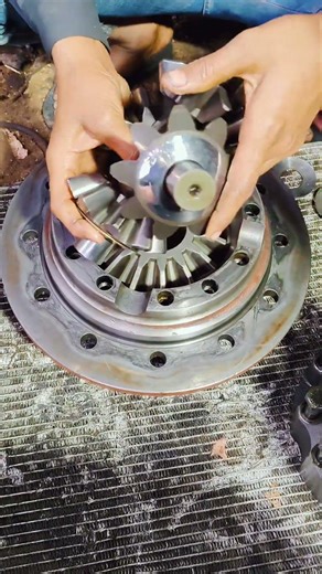 Ashok Leyland 35X18 Bebal Gear Fitting .........#mr_mrc_47 #viral #machinist #viral #shorts