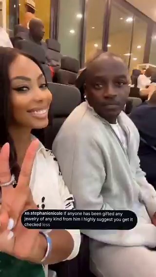 Akon’s ex, Stephanie, calls the singer out on IG for gifting people fake jewelry among other things. 😳