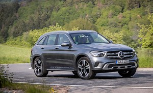 The 2020 Mercedes-Benz GLC300 Is Both Familiar and Better