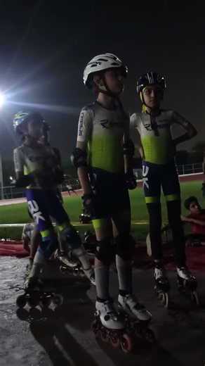 inline speed skating practice track #olympicsport #skating #skatingchannel #roadskating #skater #fyp