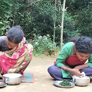 Food Cooking And Eating Fresh Labangalata And Moringa Leaf | Tusu Zupu Vlogs