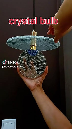 The chandelier is not only for lighting, but also for decoration. The design is not only beautiful, but also convenient for maintenance when the lamp is broken. Slowly appreciate the trichromatic light.#ledlights #lamp #lighting #crystals #Crystal #Crystal chandelier@Ассистент TikTok @Tik Tok Popular