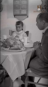 Thanksgiving was like this in the 1950s #documentary #Thanksgiving #history #historyshorts
