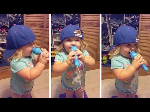 Toddler Sings National Anthem